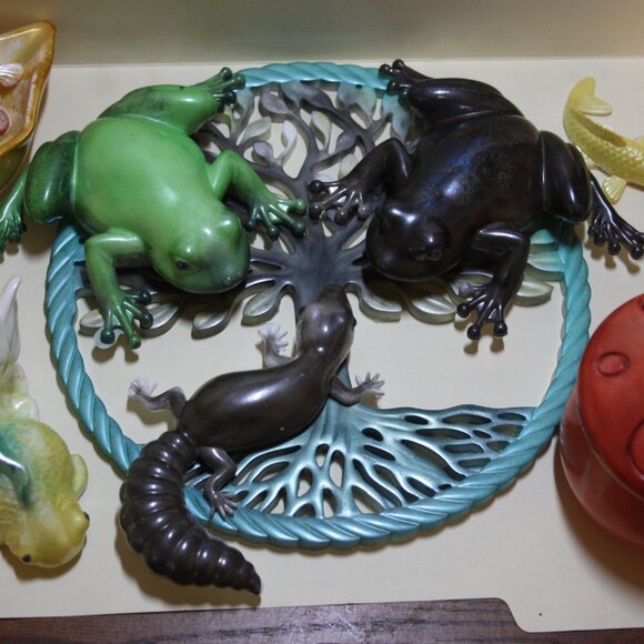 Resin Tree of Life with Birds Hanging ,Mixed Color Unique - Picture 4 of 4